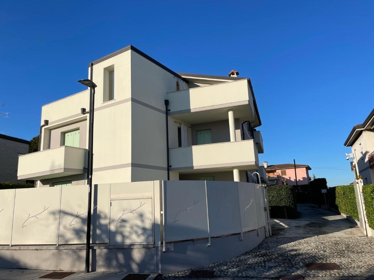 Residence Del Lago Ντεζεντσάνο ντελ Γκάρντα Εξωτερικό φωτογραφία