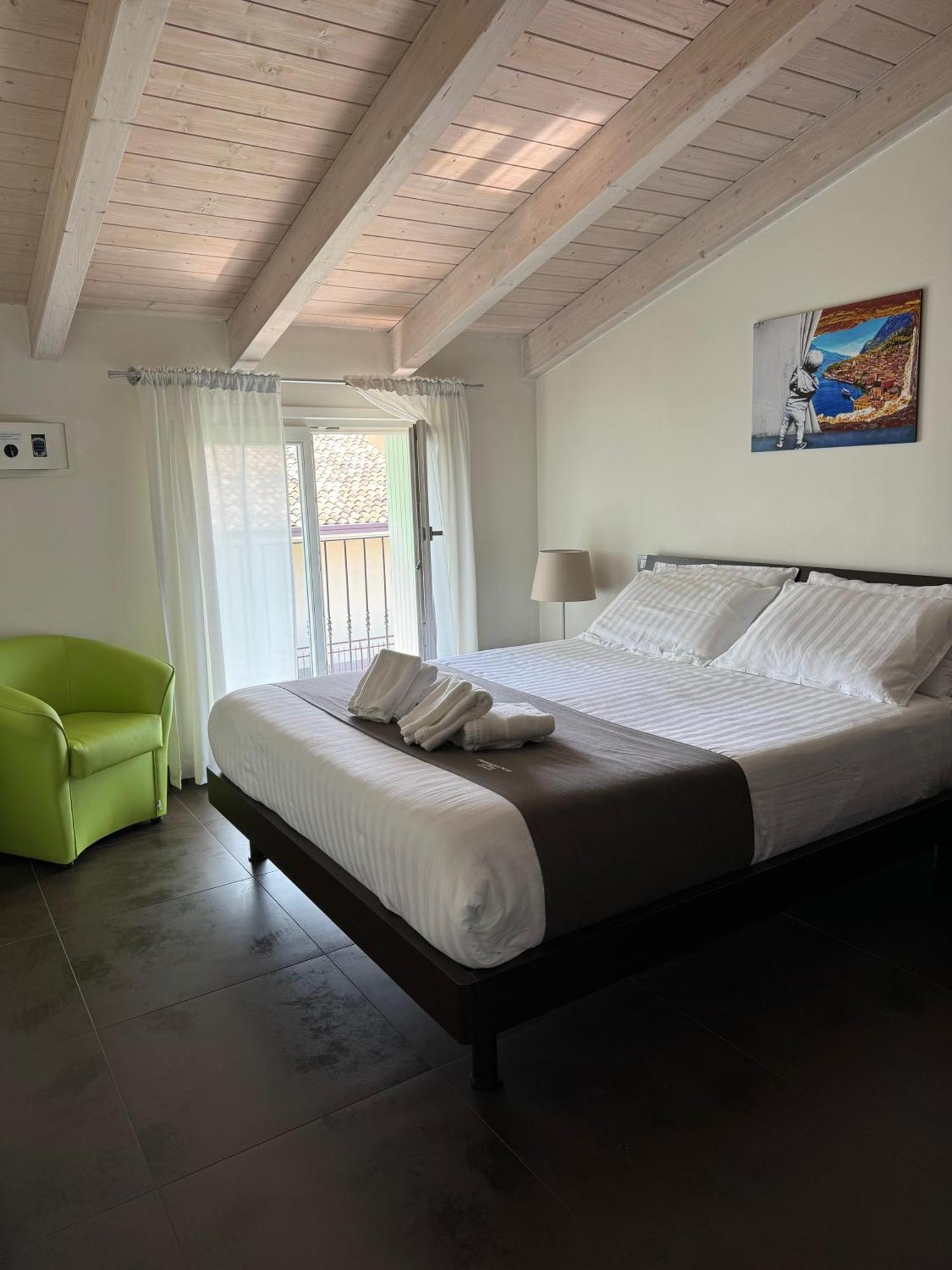 Residence Del Lago Ντεζεντσάνο ντελ Γκάρντα Εξωτερικό φωτογραφία